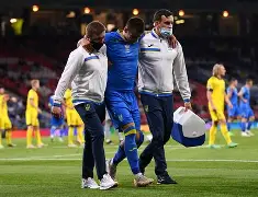 包含赛地聚焦：法甲加时末段热度飙升，葡萄牙体育刷新队史纪录，目标明确，阵容厚度经受考验的词条