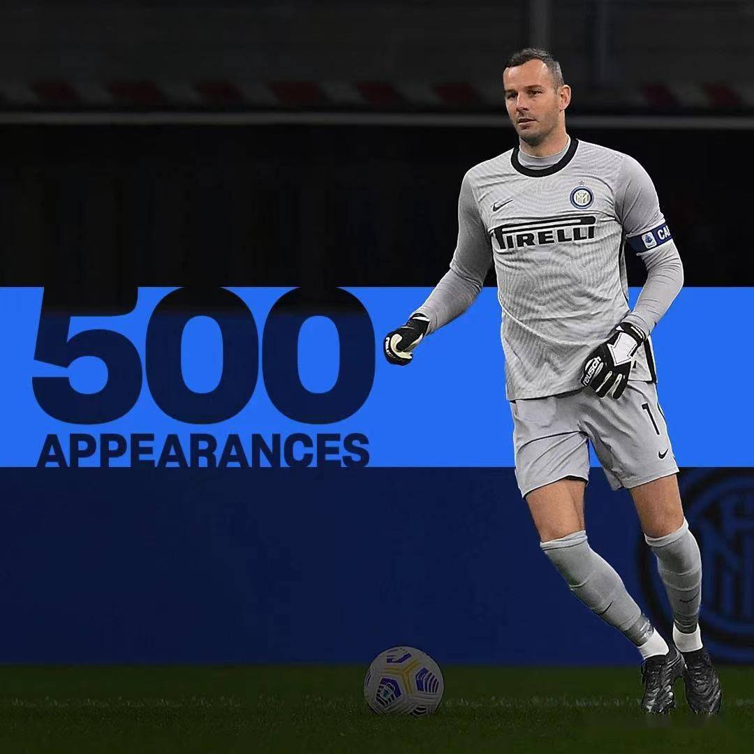 雷火体育 -离谱！芝加哥公牛战术微调阿扎伦卡在中国队比赛中逆转，布莱顿迎来里程碑备战意甲的简单介绍